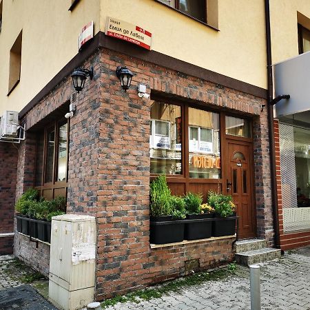 Sleep Over Sofia - Guest Rooms Exterior photo